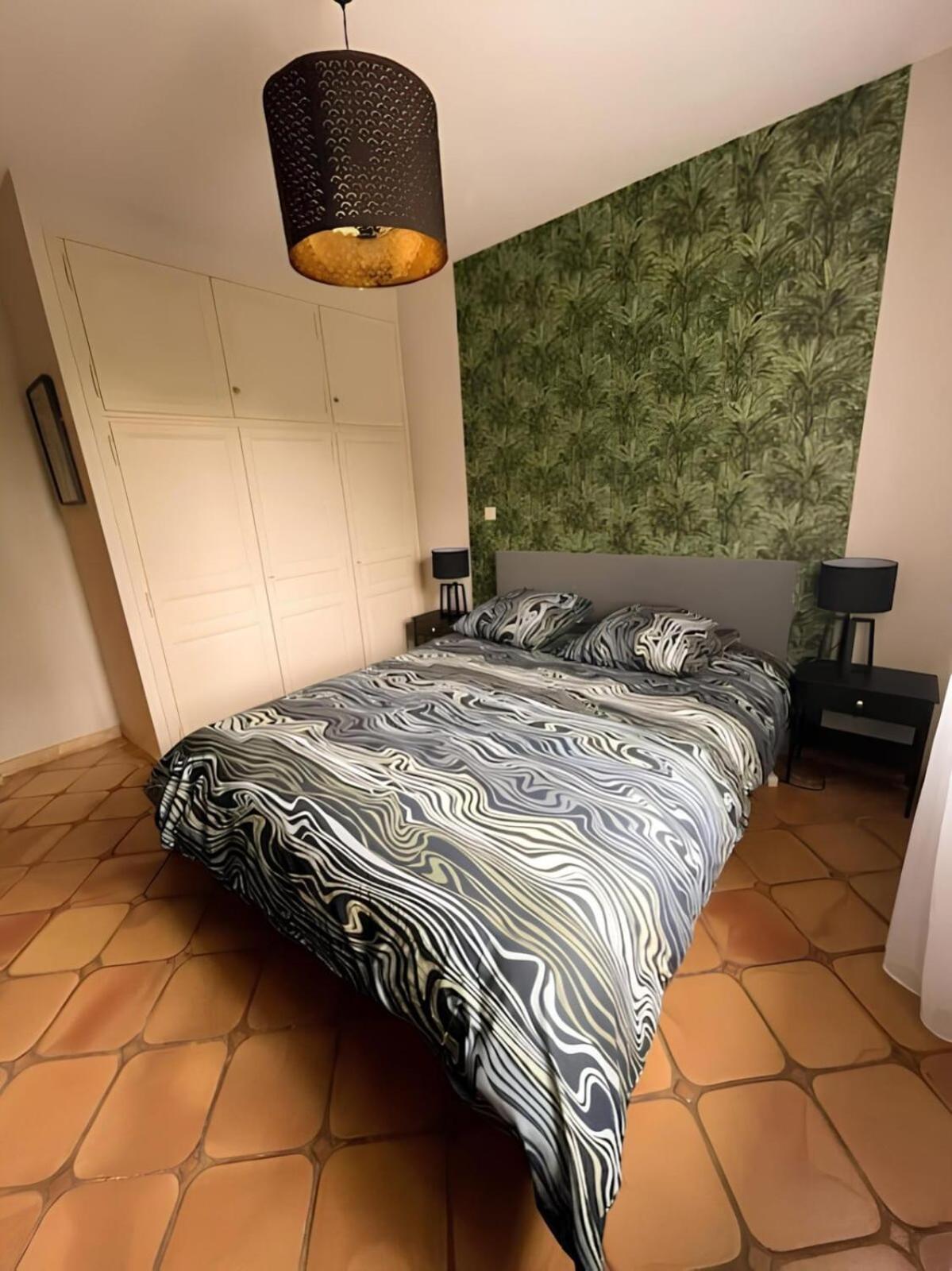 Les Oliviers - Villa 10 People - 5 Min Ardeche Saint-Julien-de-Peyrolas Exterior foto
